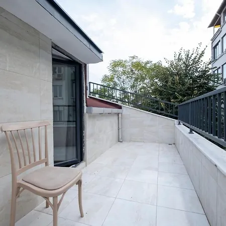 Διαμέρισμα Family 3-bedroom Duplex With Terrace And Elevator Κωνσταντινούπολη