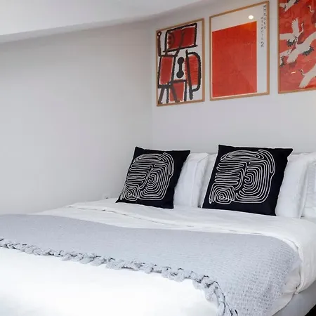Family 3-bedroom Duplex With Terrace And Elevator *