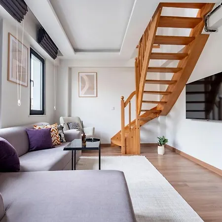 Family 3-bedroom Duplex With Terrace And Elevator Istanbul