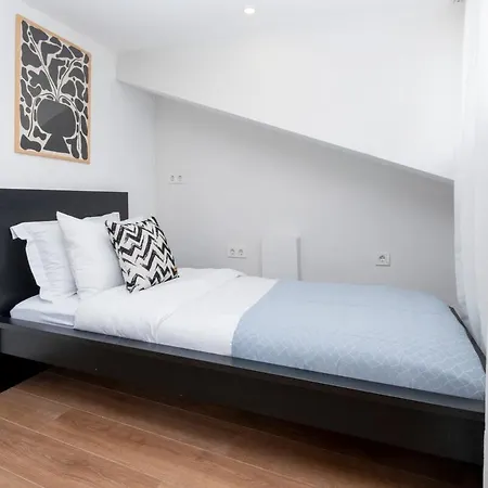 Family 3-bedroom Duplex With Terrace And Elevator Istanbul