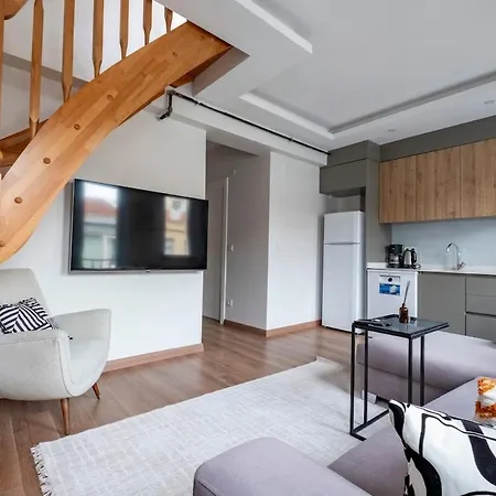 Apartment Family 3-bedroom Duplex With Terrace And Elevator Istanbul